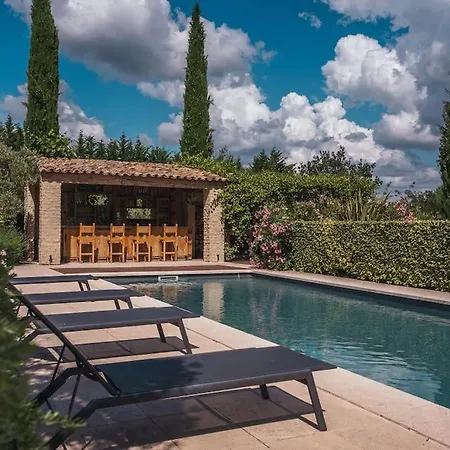 Villa Superbe Mas Provencal, Entre Gordes Et Roussillon Murs (Vaucluse)