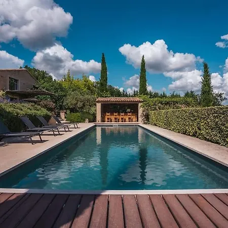 Superbe Mas Provencal, Entre Gordes Et Roussillon Murs (Vaucluse)